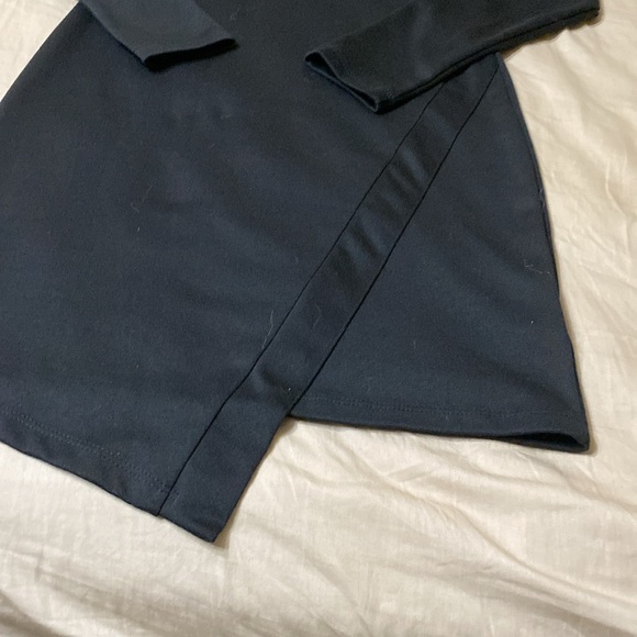 BNWT - Picture 4 of 6